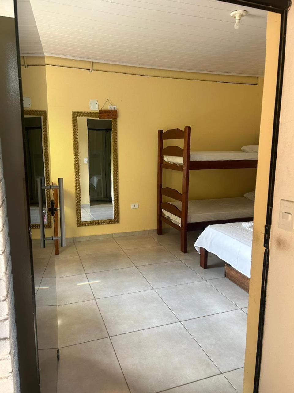 Pousada Flor De Jambo Ubatuba Habitación foto